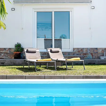 Alvaro Dom wakacyjny